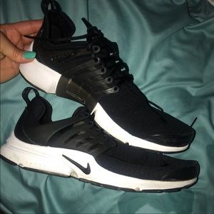 Nike presto women’s shoe